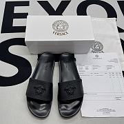 VERSACE Slipper 01 - 1