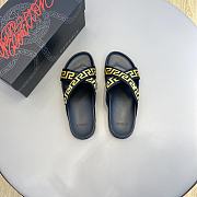 VERSACE Slipper 07 - 2