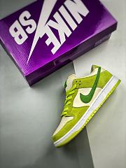 Nike SB Dunk Low Green Apple DM0807-300 - 3