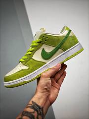 Nike SB Dunk Low Green Apple DM0807-300 - 2