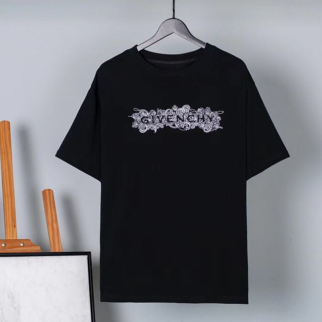 T-shirt in 4G GIVENCHY Embroidered Jersey BW707Z3ZAB-001 - 1