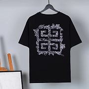 T-shirt in 4G GIVENCHY Embroidered Jersey BW707Z3ZAB-001 - 5