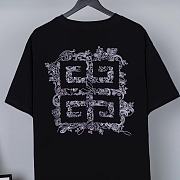 T-shirt in 4G GIVENCHY Embroidered Jersey BW707Z3ZAB-001 - 3