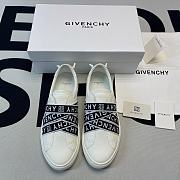 Givenchy Urban Street Low-Top Sneakers  - 4