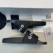 Givenchy Paris Flat Sandals Black White  BH300HH0EP-001 - 3