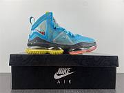 Nike LeBron 19 Christmas DC9338-400 - 3