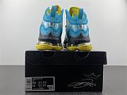 Nike LeBron 19 Christmas DC9338-400 - 2