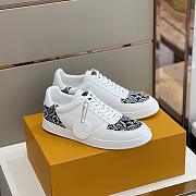 Louis Vuitton Rivoli Sneaker White Logo Black - 1