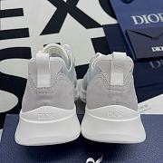 Dior B25 Runner Sneaker White Dior Oblique Canvas and Suede 3SN259YTR_H069 - 5