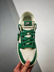 Nike Dunk Low SE Lottery Pack Malachite Green DR9654-100 - 3