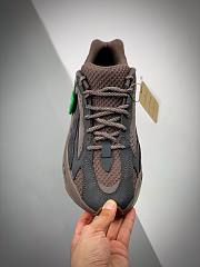 Adidas Originals Yeezy Boost 700 V2 Mauve GZ0724 - 2