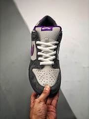 Nike SB Dunk Low Purple Pigeon 304292-051 - 5