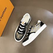 LV Ollie Sneaker Black White Logo Yellow - 5