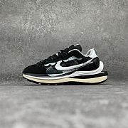 Nike Vaporwaffle sacai Black White CV1363-001 - 4