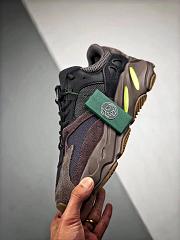 adidas Yeezy Boost 700 Mauve EE9614 - 3