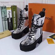 Louis Vuitton Silver Leather Spaceship Laureate Platform Desert Boots - 2