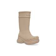 Balenciaga Crocs Boot in beige rubber 677388W1S8E2500 - 5