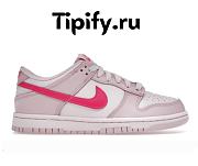 Nike Dunk Low Triple Pink (GS) DH9765-600 - 1