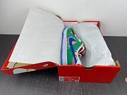 Nike Dunk Low Foam Finger DZ5184-300 - 4