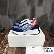 Alexander McQueen Women's Sprint Runner in Navy/red 687996W4T214529 - 5