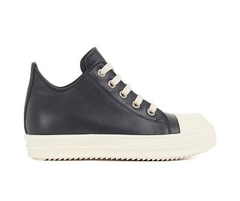 RICK OWENS FW22 STROBE LOW SNEAKS IN BLACK AND WHITE