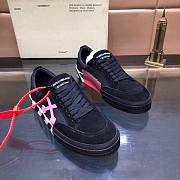 Off-White Low Vulcanized Sneakers Suede Black & Fuchsia - 4