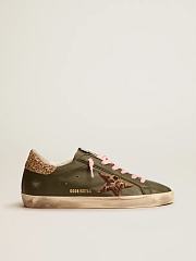 Golden Goose Super-Star sneakers in dark green leather with gold glitter heel tab - 1