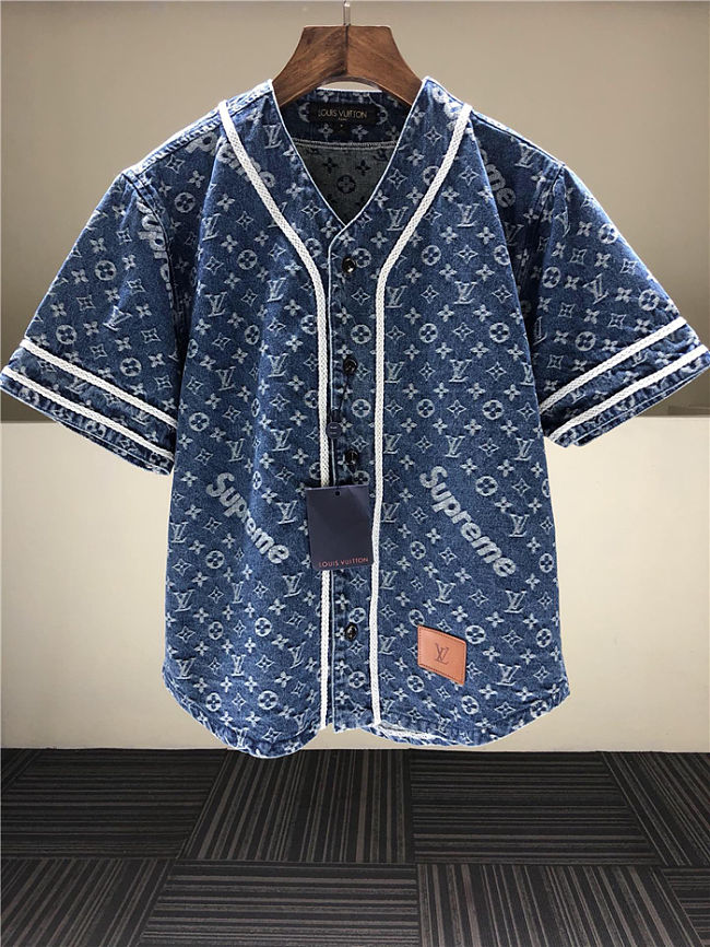 Louis Vuitton x Supreme 2017 LV Monogram Shirt  - 1