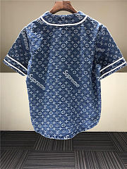 Louis Vuitton x Supreme 2017 LV Monogram Shirt  - 6