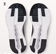 On Running Cloudnova Navy | White - 5