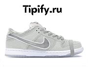 Nike SB Dunk Low White Lobster (Friends and Family) FD8776-100 - 1