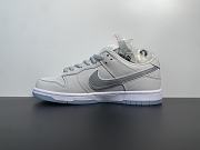 Nike SB Dunk Low White Lobster (Friends and Family) FD8776-100 - 4