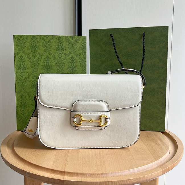 Gucci 1955 Horsebit Shoulder Bag Small White - 1