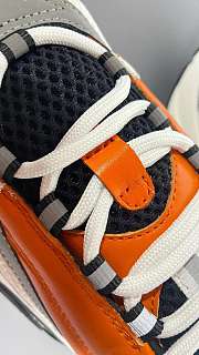 Dior B22 Orange White 3SN231YXX_H369 / 3SN231YXX36943 - 3