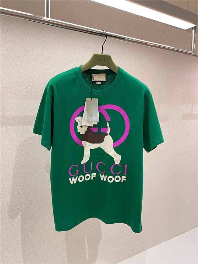 GUCCI Woof Woof-Print Cotton T-Shirt - Green  - 1