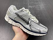 Nike Zoom Vomero 5 Photon Dust Metallic Silver Women's  FD0884-025 - 3