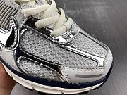 Nike Zoom Vomero 5 Photon Dust Metallic Silver Women's  FD0884-025 - 2