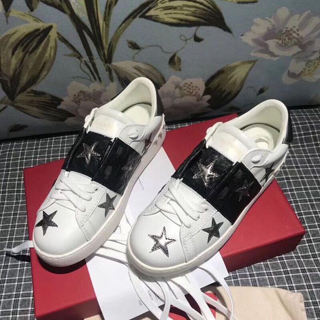 VALENTINO GARAVANI Leather Star Trainers In Multi  - 1