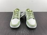 Nike Dunk Low SE Fleece Pack Honeydew (Women's)  DQ7579-300 - 2