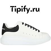 Alexander McQueen Oversized Sneaker 'White Black' 625156 WHXMT 9034 - 1