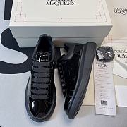 Alexander McQueen Wmns Oversized Sneaker 'Black' 666404 WIA34 1000 - 3