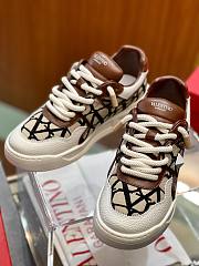 Valentino Garavani VLogo Signature Low Top Sneakers Beige YS0G37IFF - 3