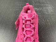 Balenciaga Triple S Sneaker in pink rubber 734953W2PAA5000 - 5