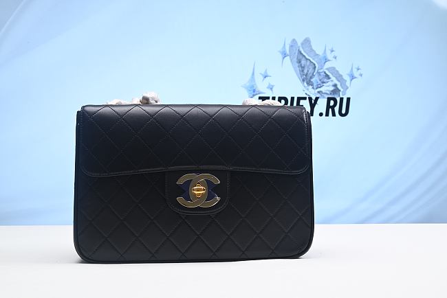 Chanel Classic Double Flap Quilted Lambskin Gold-tone Small Black  - 1