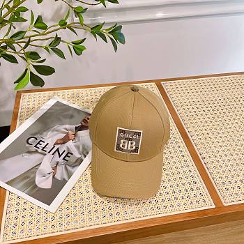  Gucci Beige Cap 002 (September gift for buying shoes)