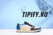 Air Jordan 1 Low fragment design  Travis Scott DM7866-140  - 1