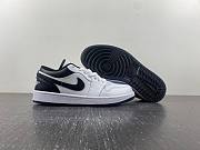 Air Jordan 1 Low White Black  553558-132 - 6