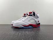 Air Jordan 5 Retro Fire Red Black Tongue (2013) 136027-120 - 4