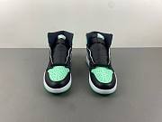 Air Jordan 1 Retro High OG Green Glow  DZ5485-130 - 3