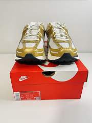 Nike Zoom Vomero 5 Metallic Gold (Women) HF7723-001 - 4